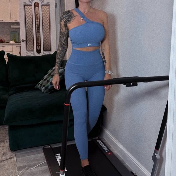 ALO Yoga High-waisted seamless high-elastic quick-drying breathable sportswear - Picture 2 of 5